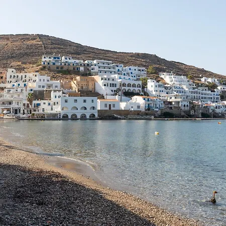 Calm 3 * Kithnos
